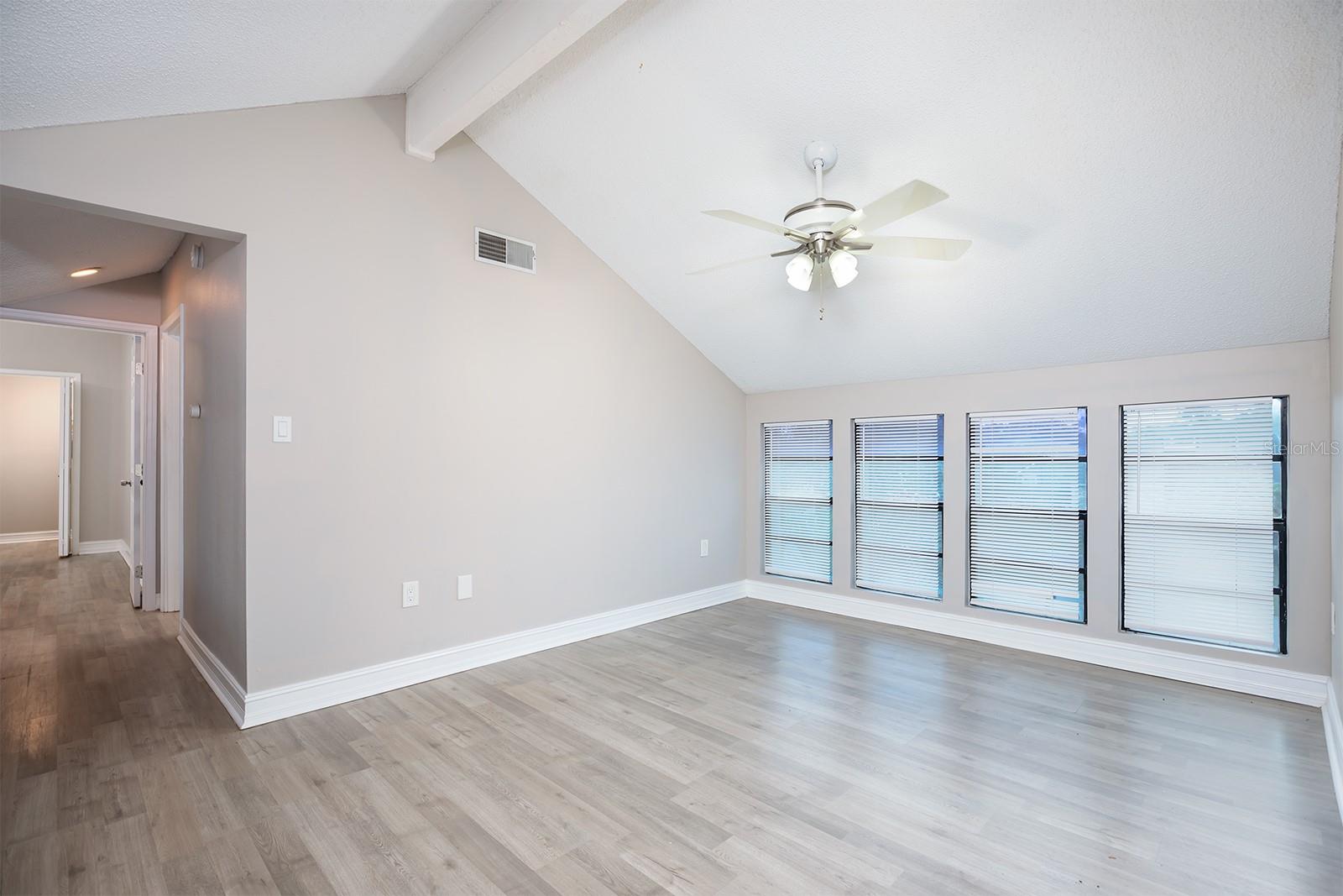 8825 PINE BAY CT