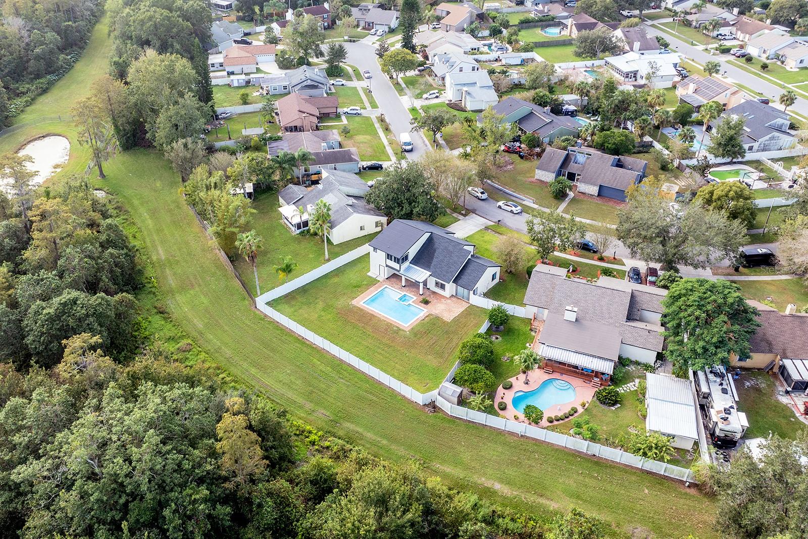 8825 PINE BAY CT