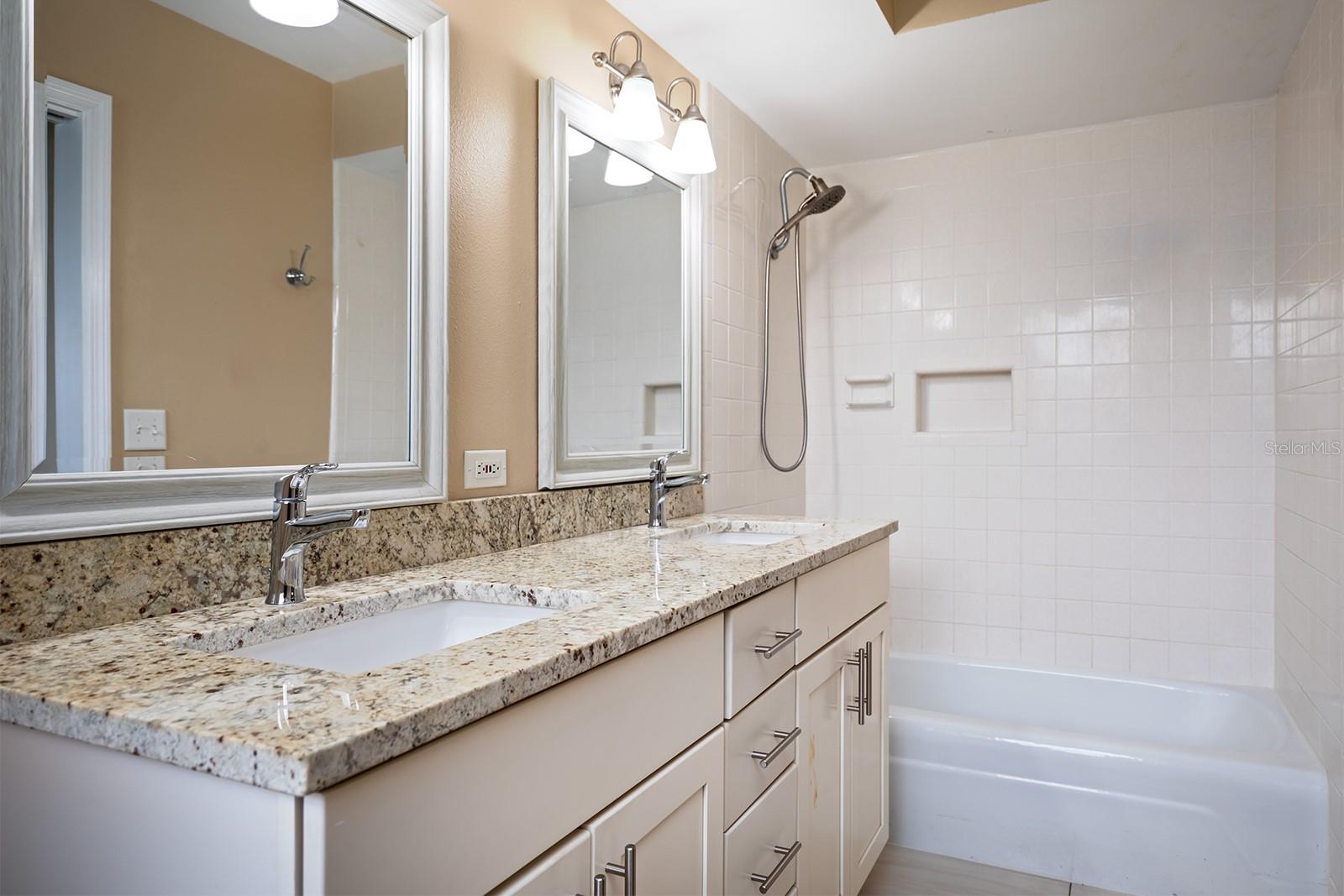 2518 SWEETWATER TRL