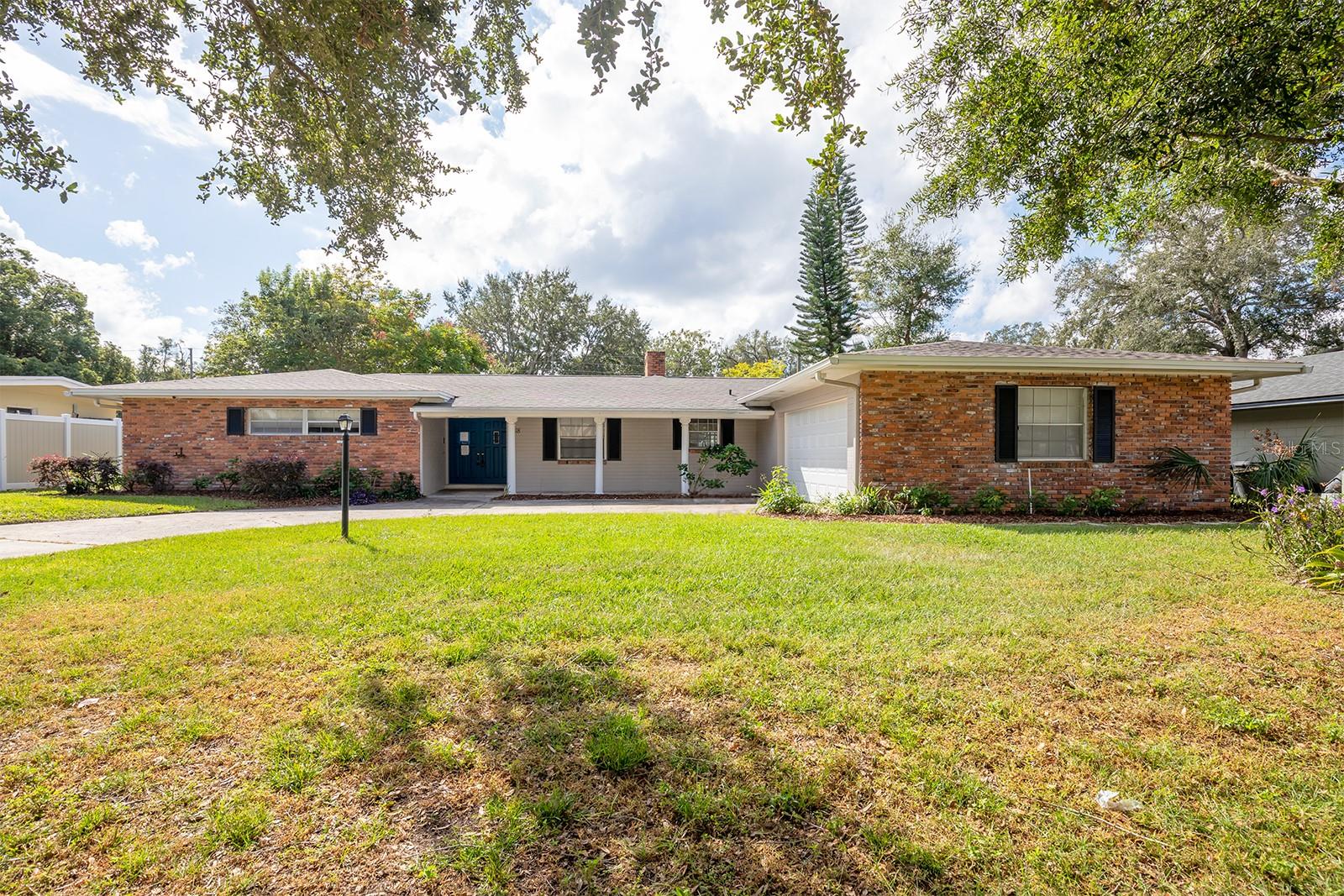 2518 SWEETWATER TRL