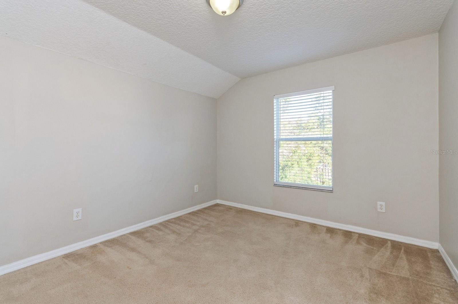 1644 LAMPLIGHTER WAY