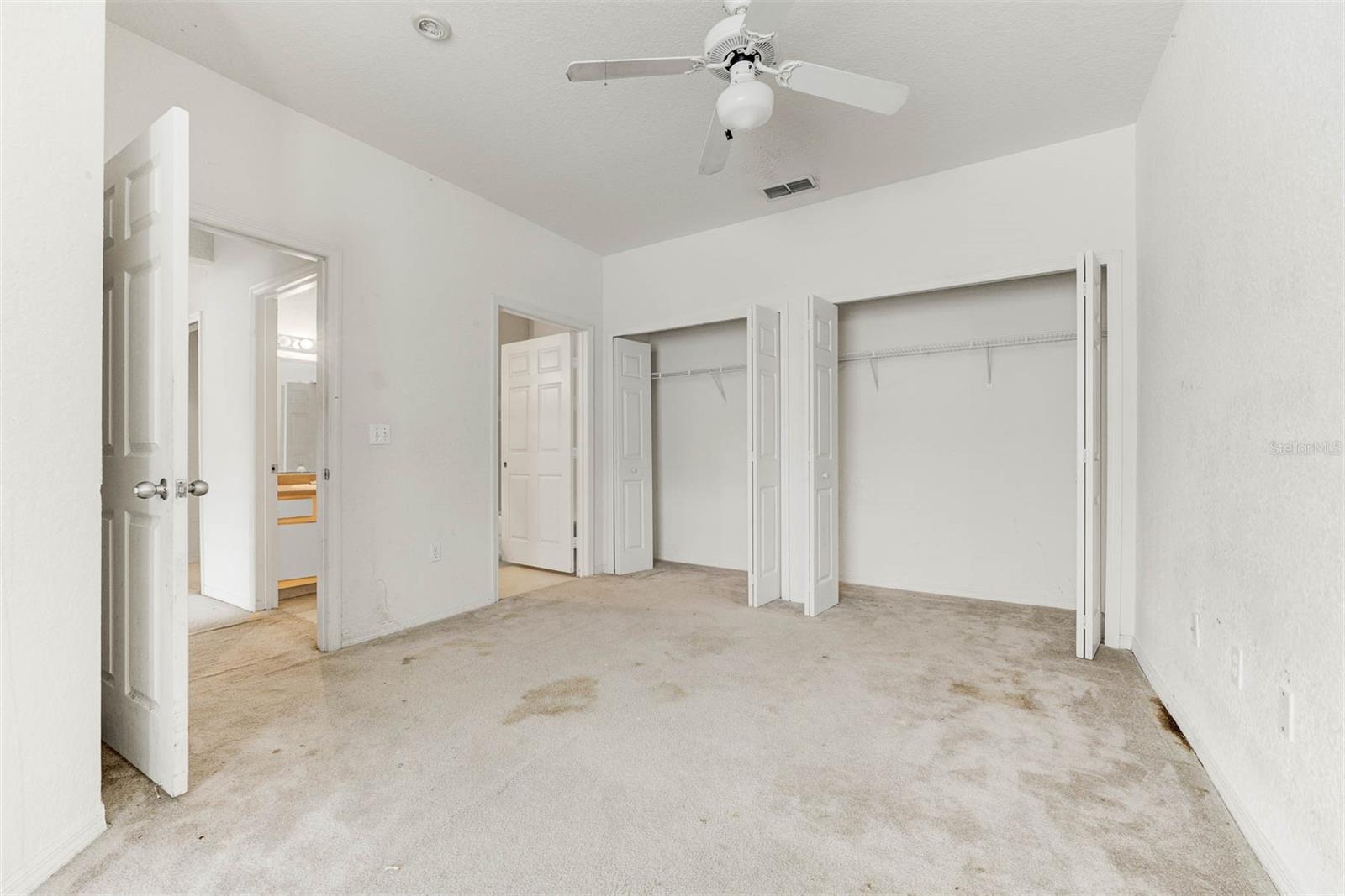 5953 WESTGATE DR #1823