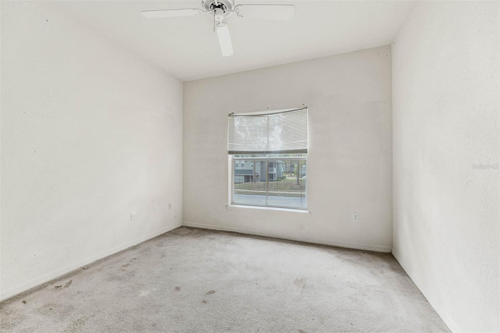 5953 WESTGATE DR #1823