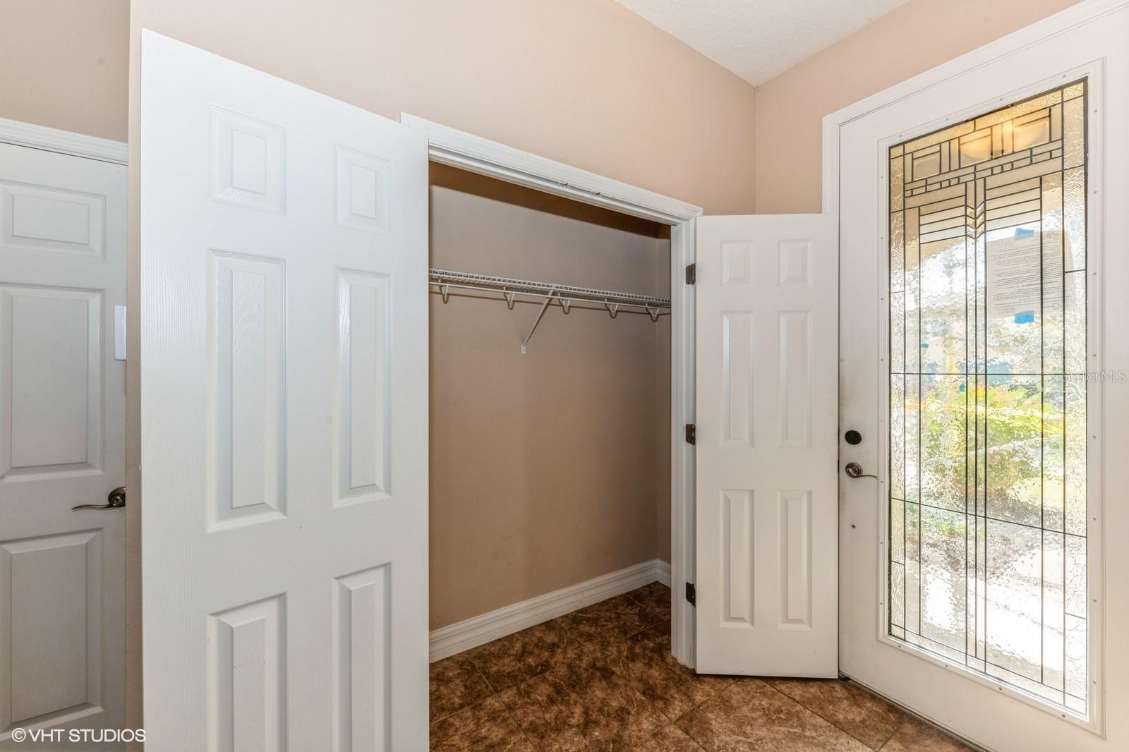 3006 SEAVIEW CASTLE DR