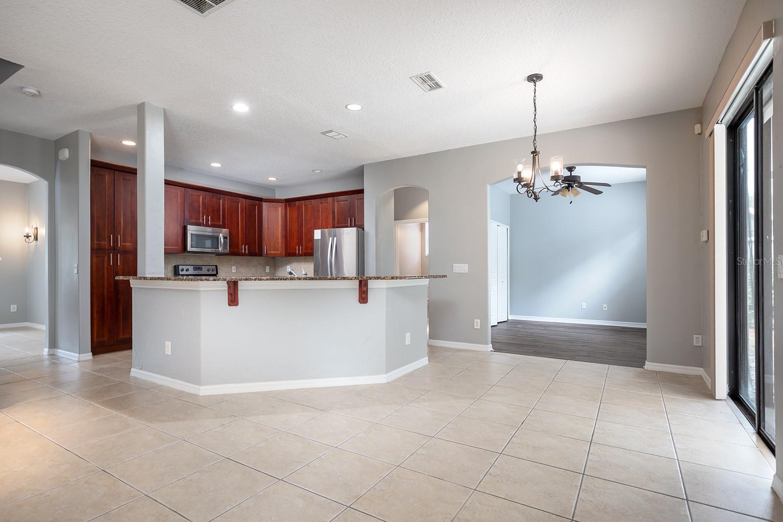 881 ARBORMOOR PL