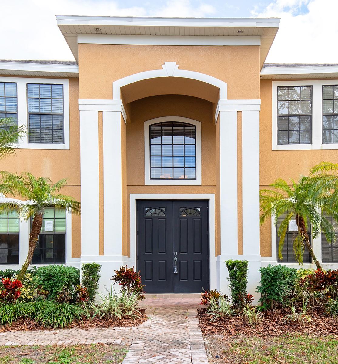881 ARBORMOOR PL
