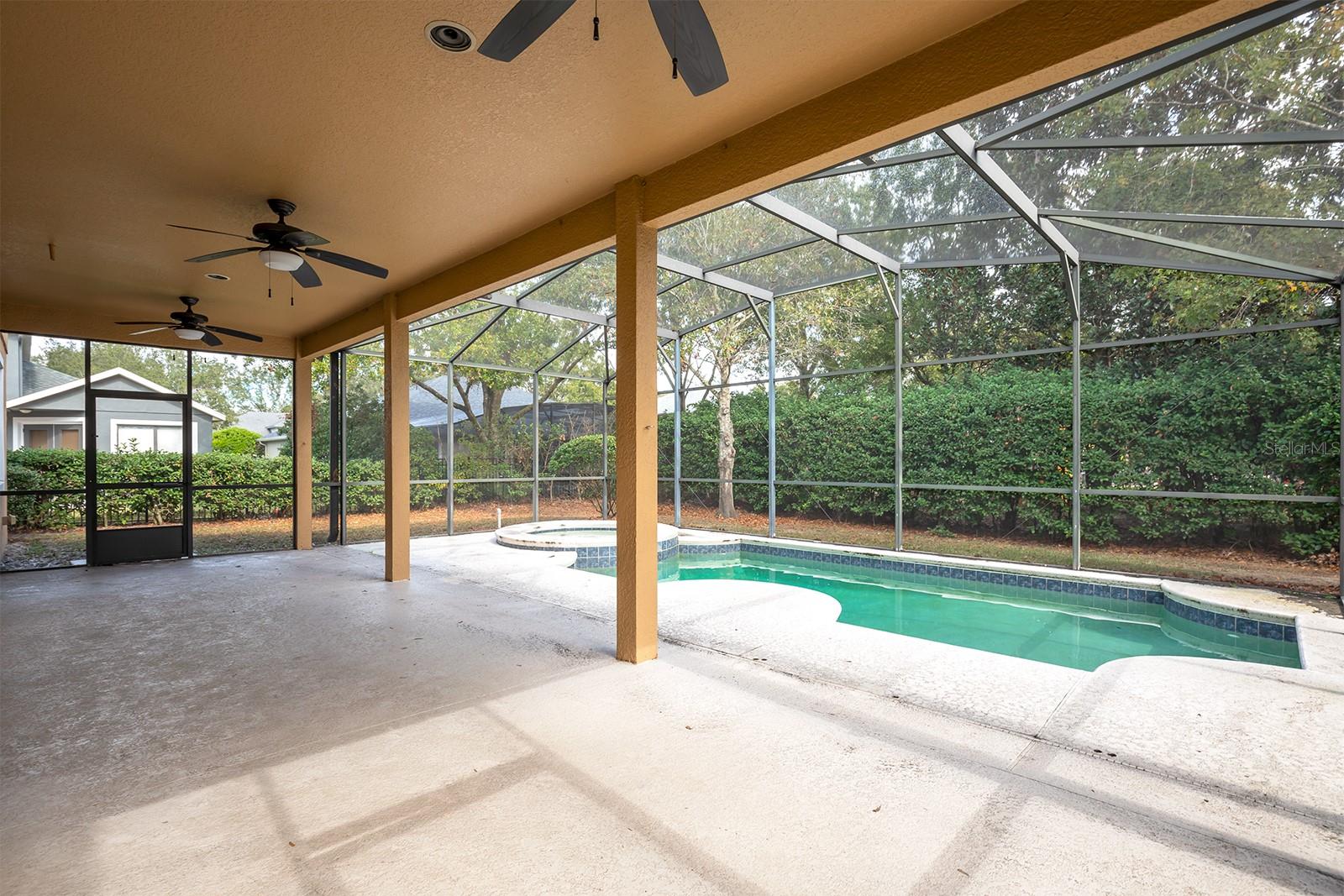 881 ARBORMOOR PL