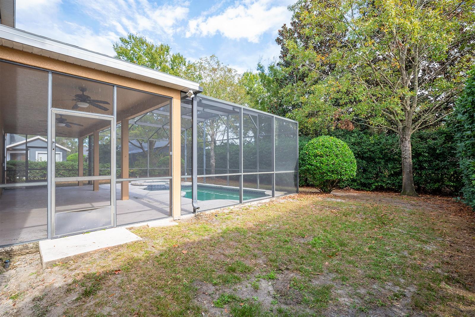 881 ARBORMOOR PL