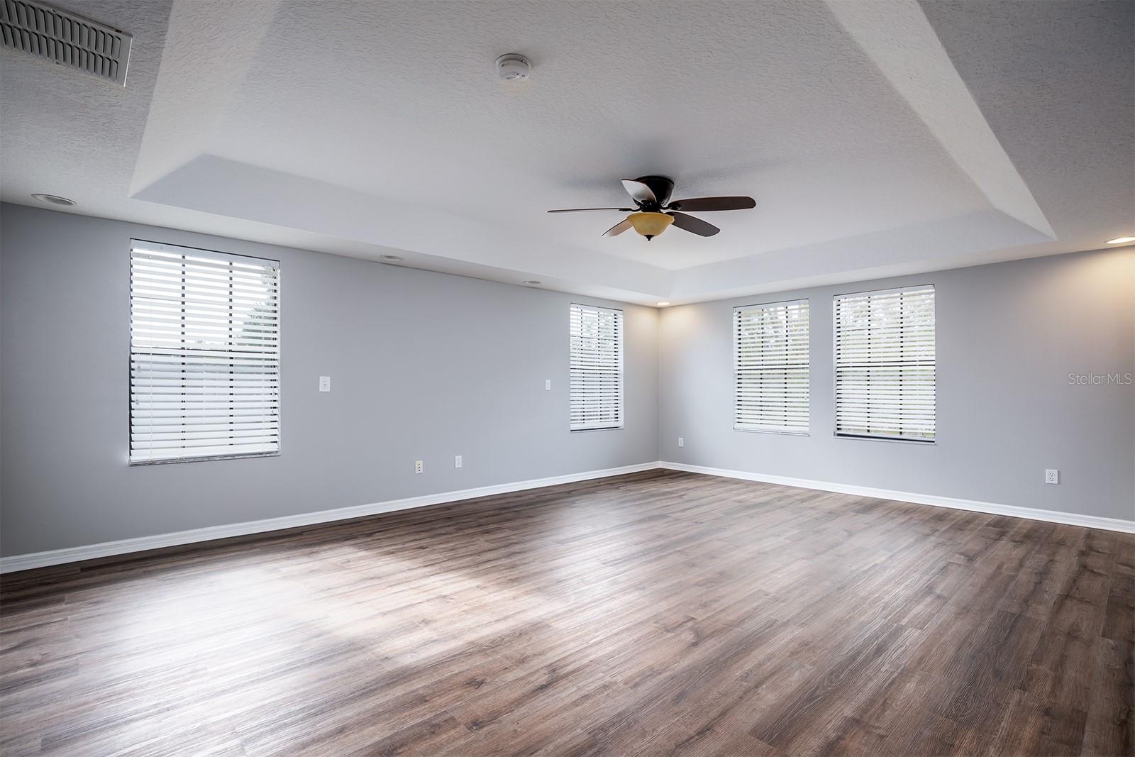 881 ARBORMOOR PL