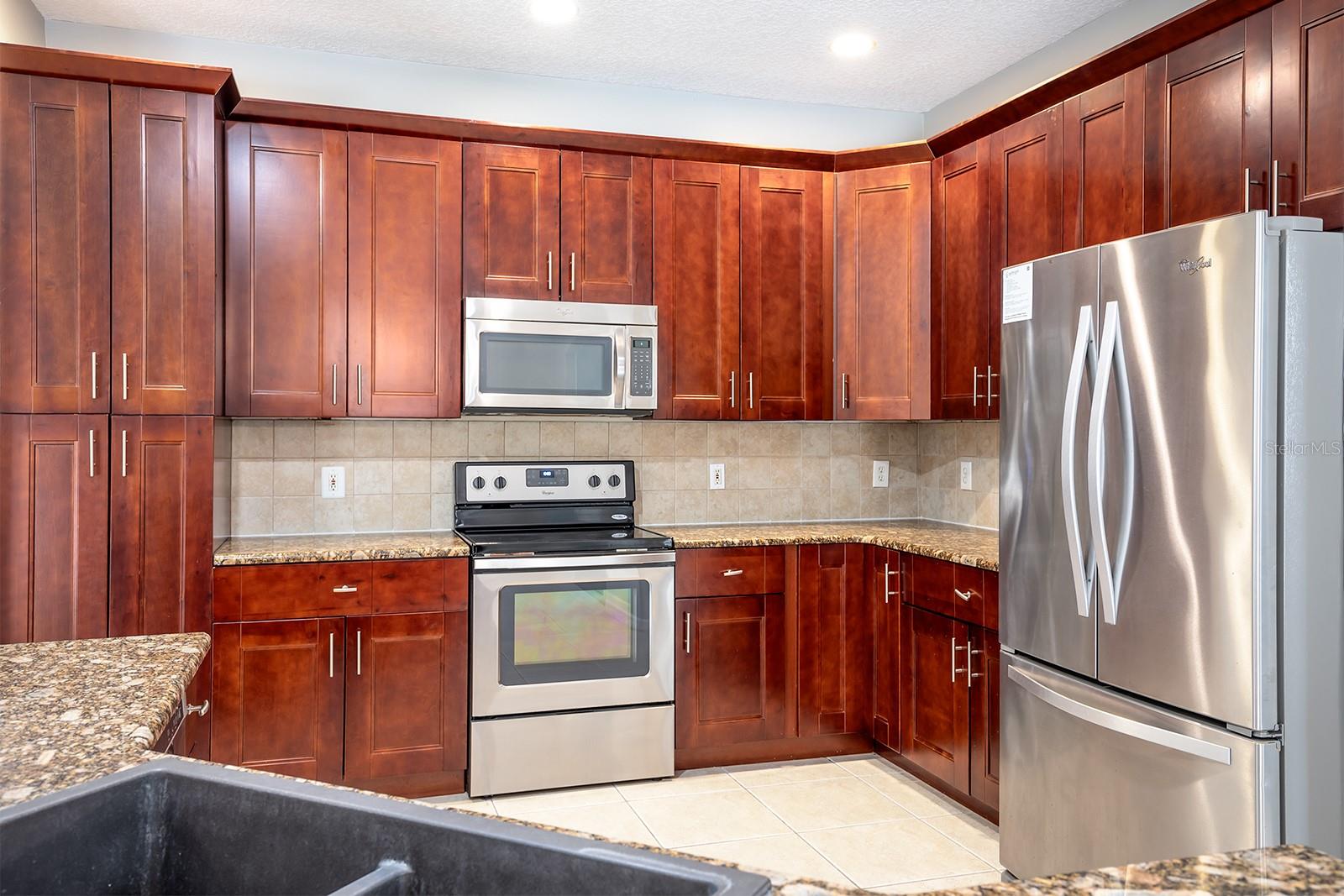 881 ARBORMOOR PL