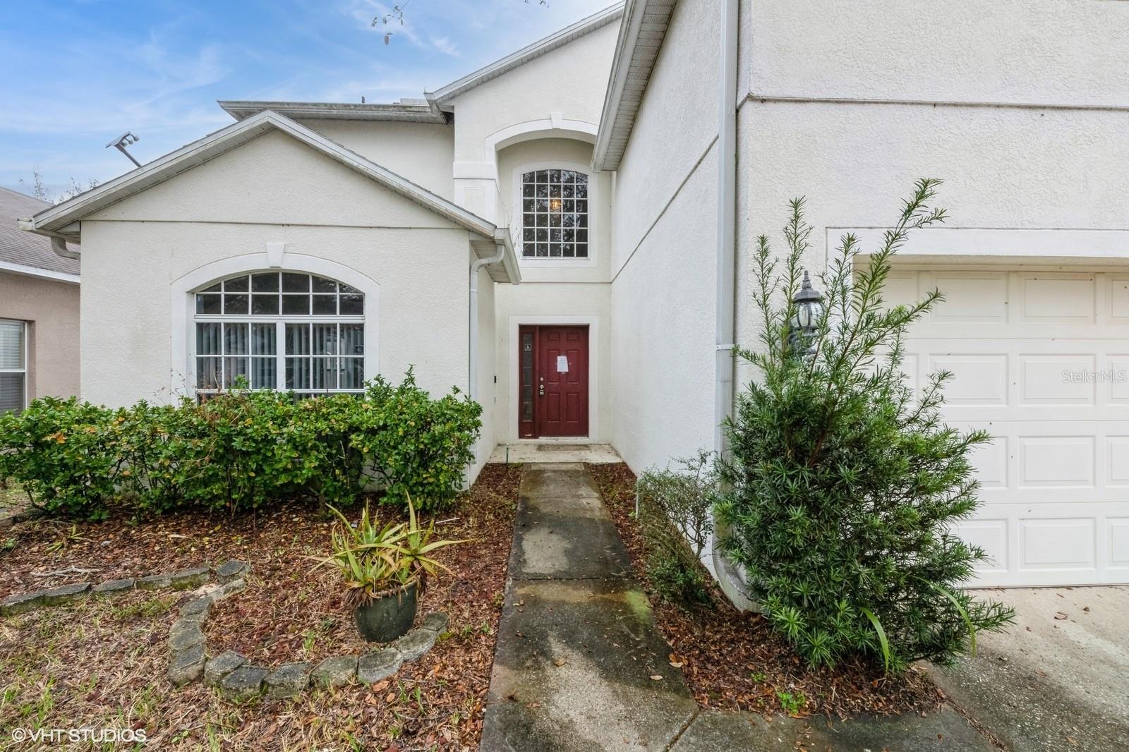 8476 LAKE AMHURST TRL
