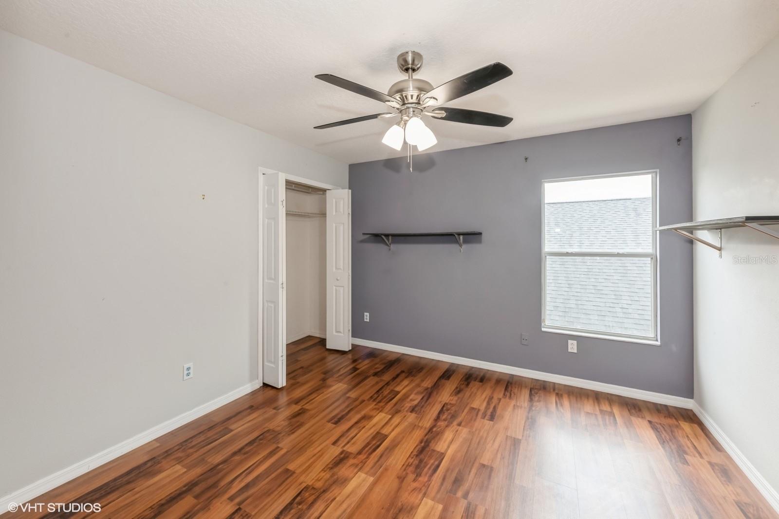 8476 LAKE AMHURST TRL
