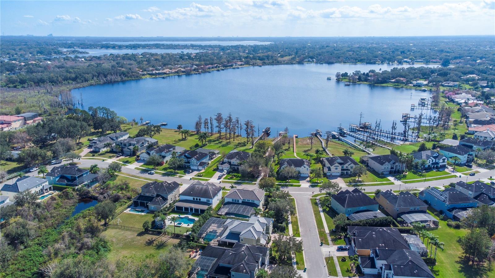 1910 LAKE ROBERTS LANDING DR