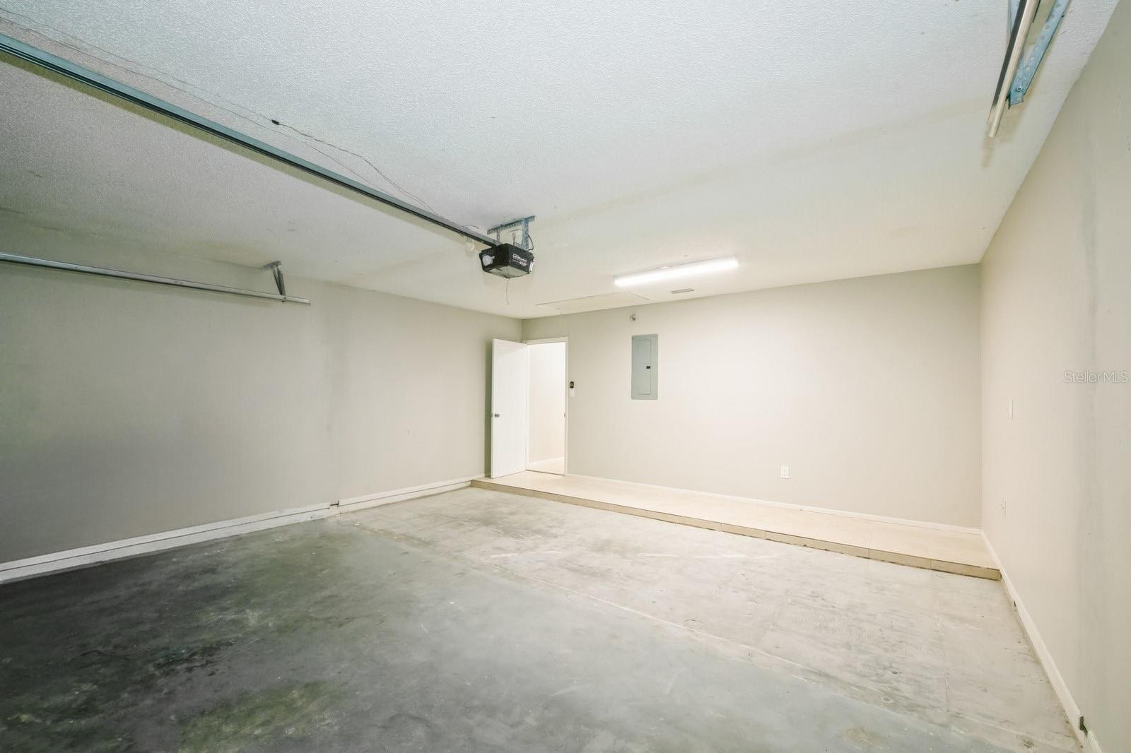 210 SONOMA VALLEY CIR