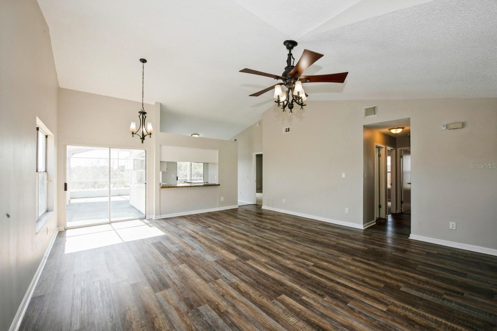 210 SONOMA VALLEY CIR