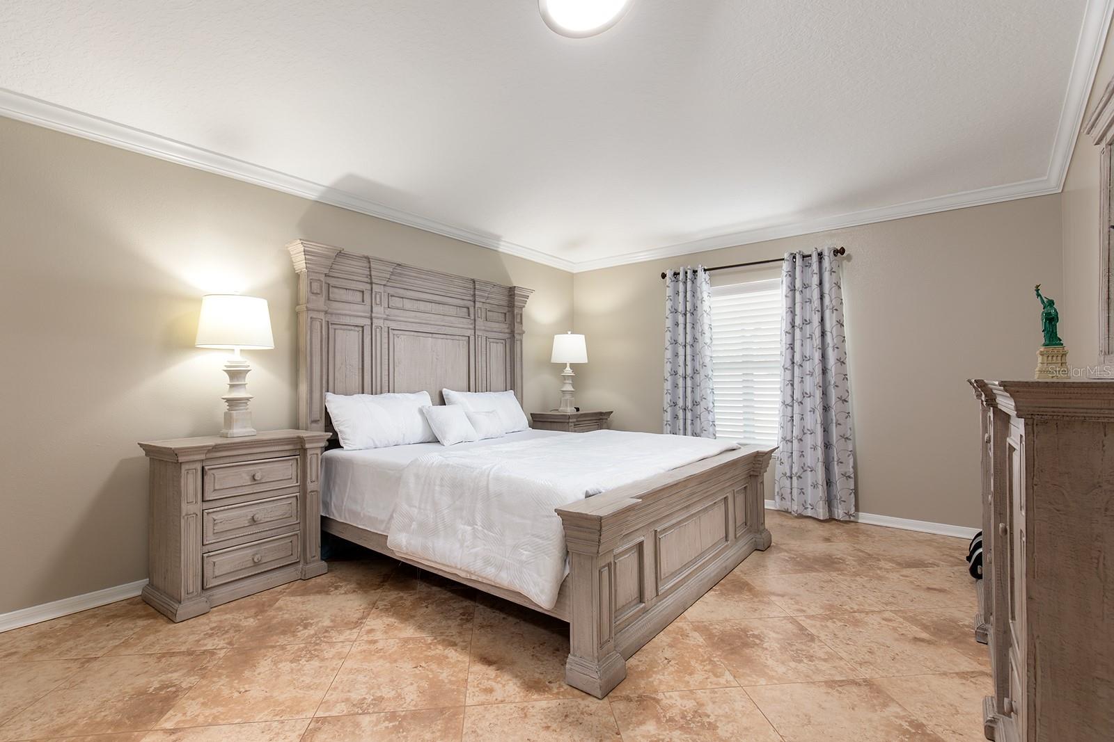 3006 MANDOLIN DR