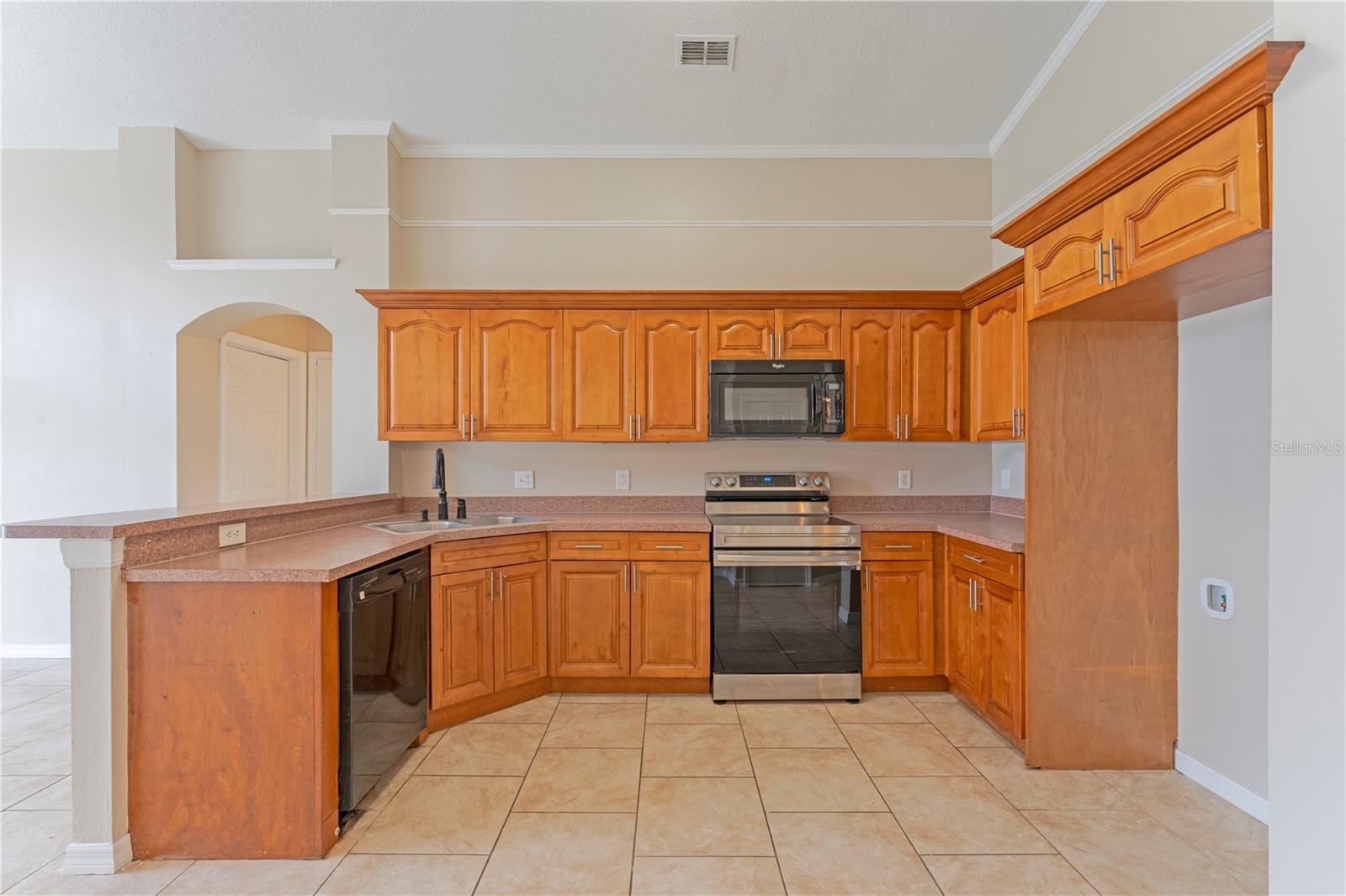 2104 REMINGTON POINTE BLVD