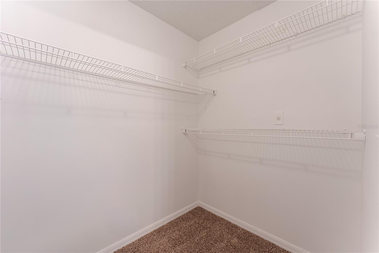 2104 REMINGTON POINTE BLVD