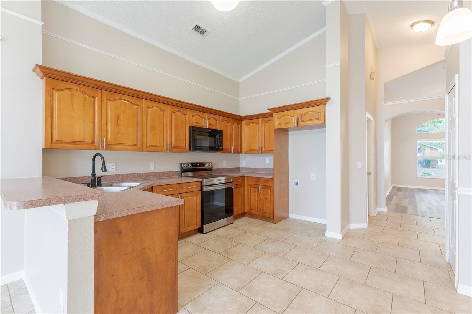 2104 REMINGTON POINTE BLVD
