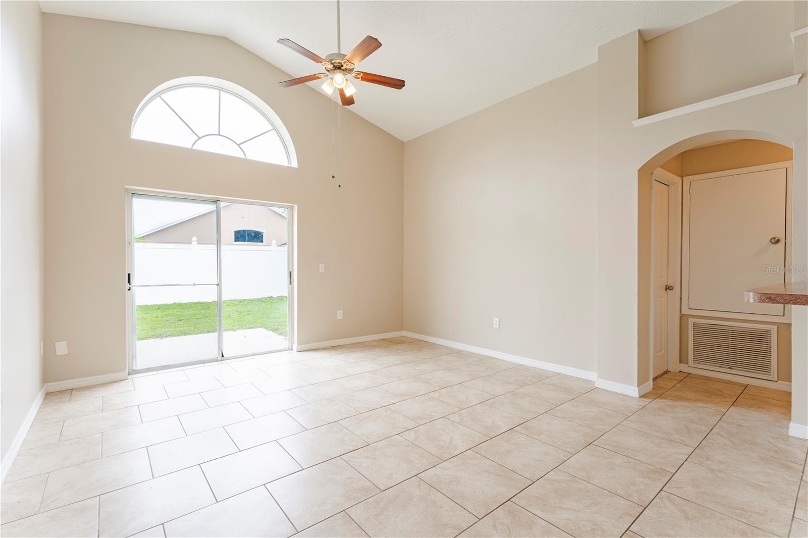 2104 REMINGTON POINTE BLVD