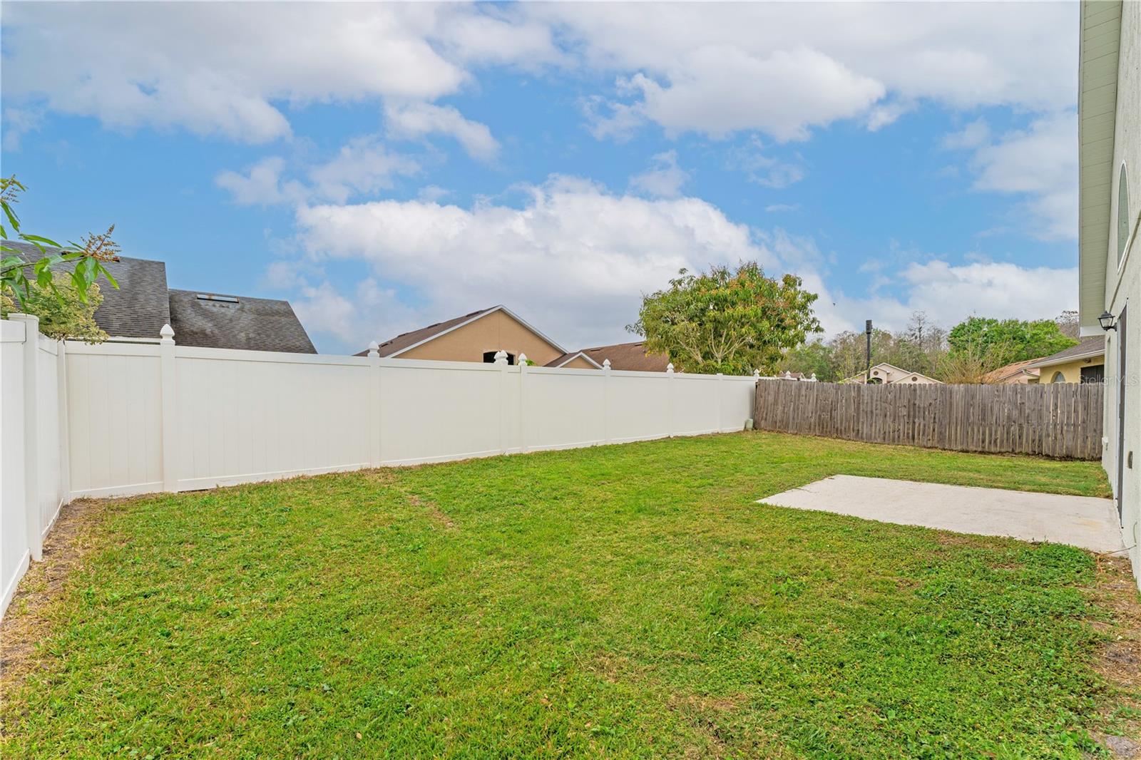 2104 REMINGTON POINTE BLVD