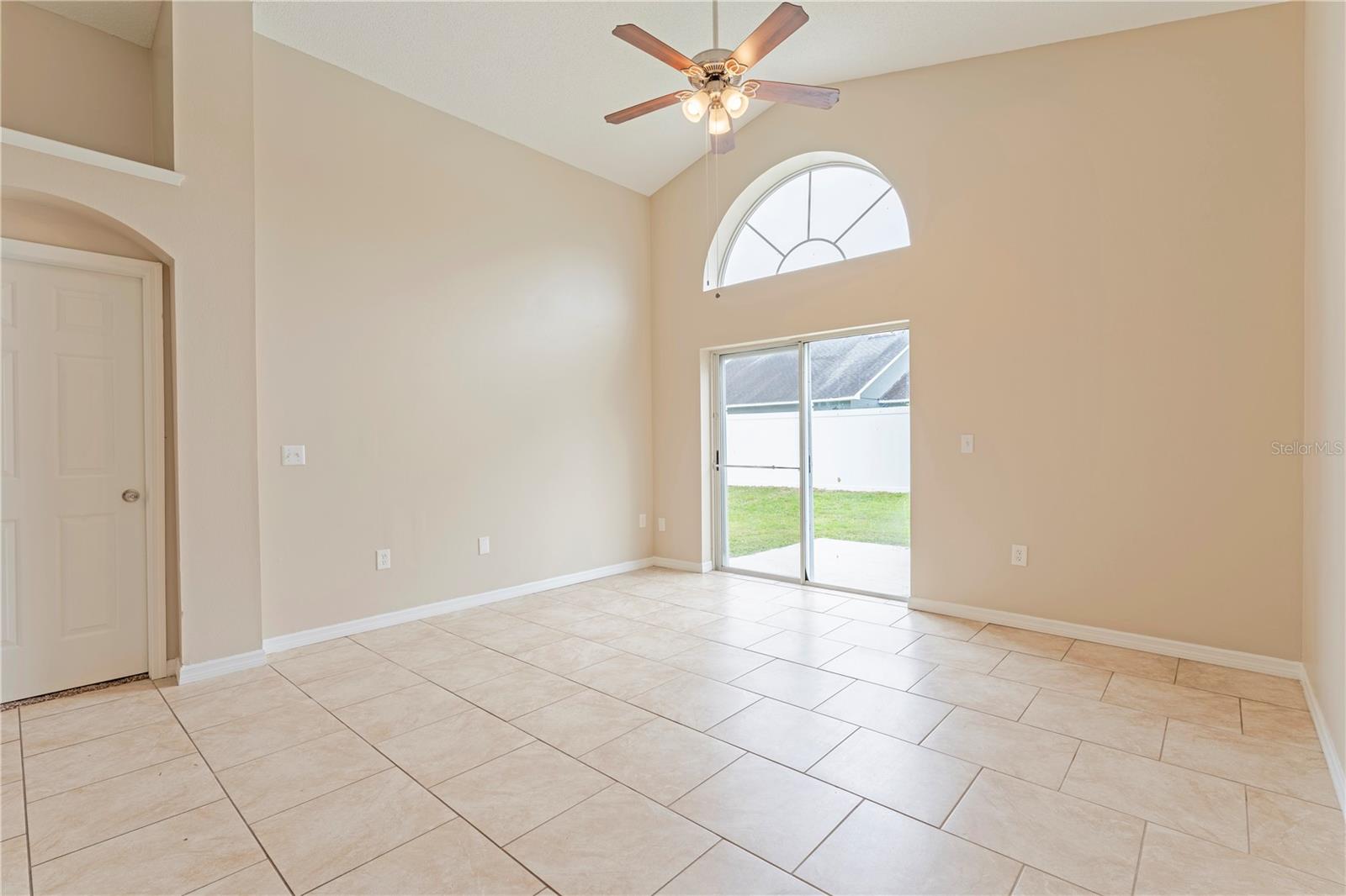2104 REMINGTON POINTE BLVD