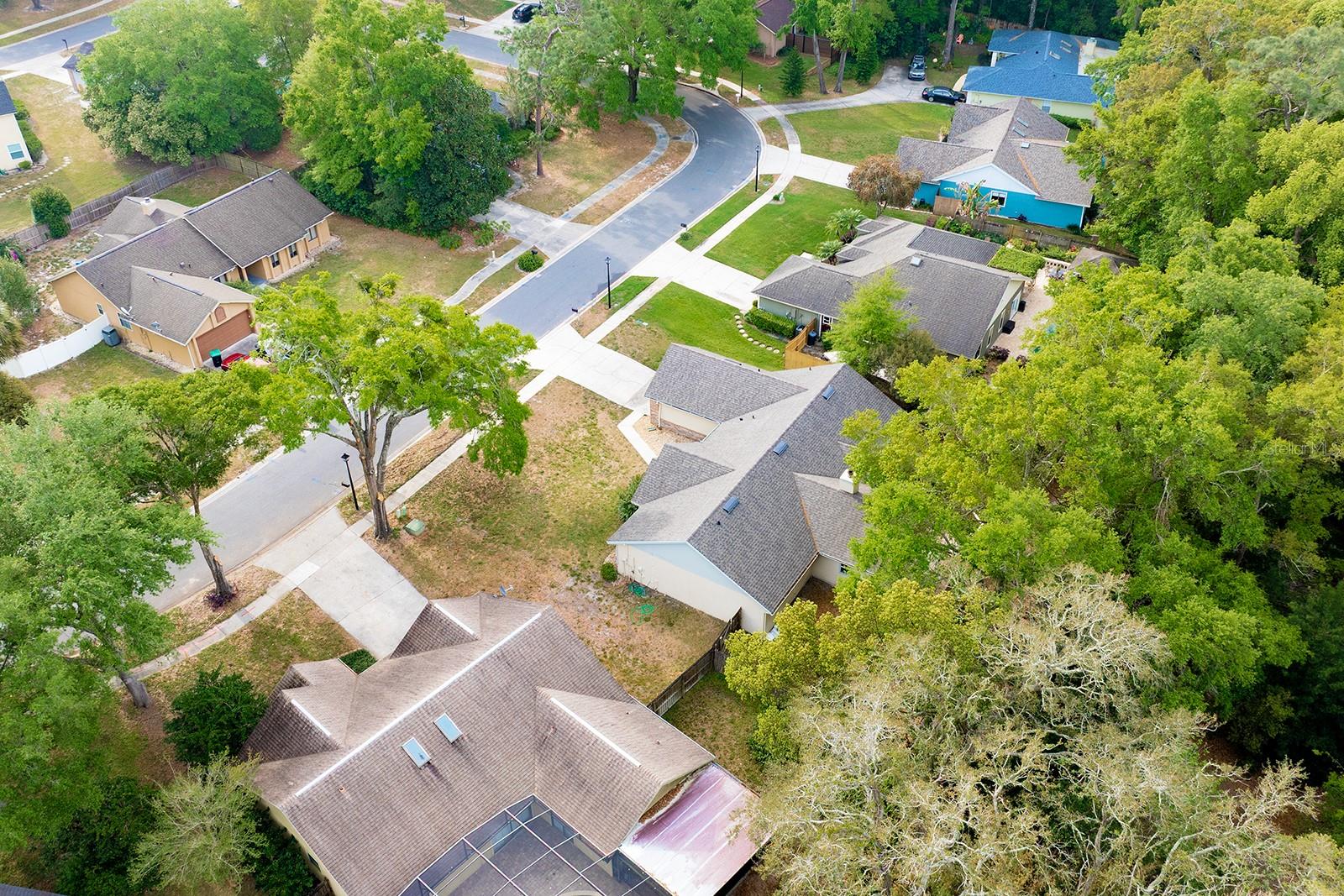 2132 MAJESTIC WOODS BLVD