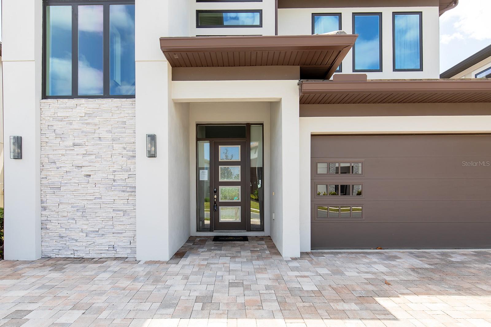 7928 JACKS CLUB DR