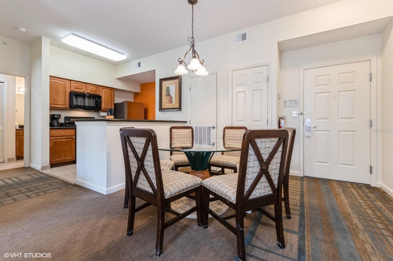 8125 RESORT VILLAGE DR #51004