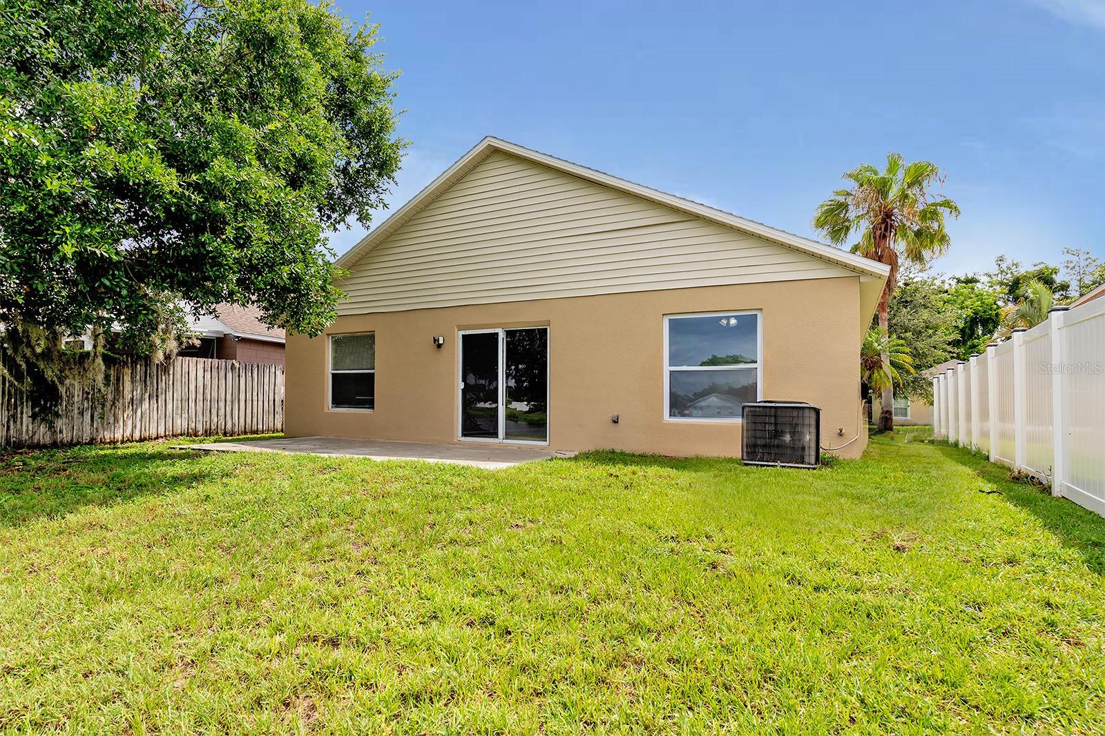 7789 PINE FORK DR
