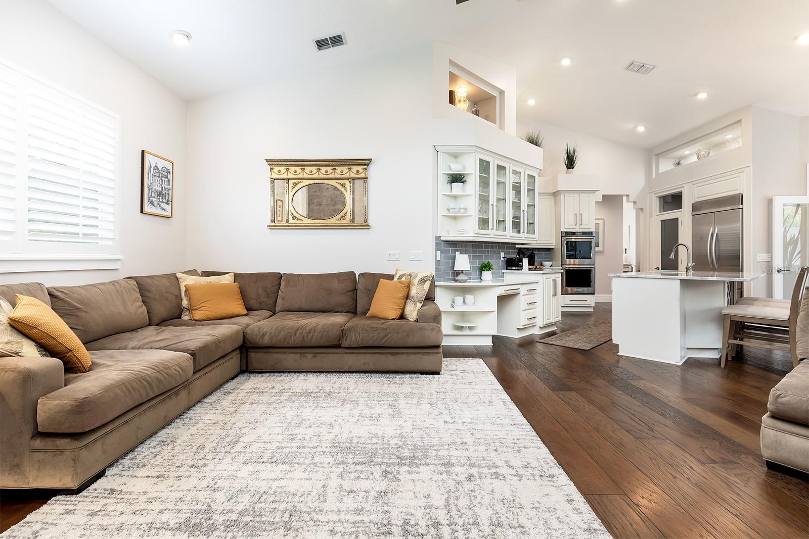 8704 INGLETON CT