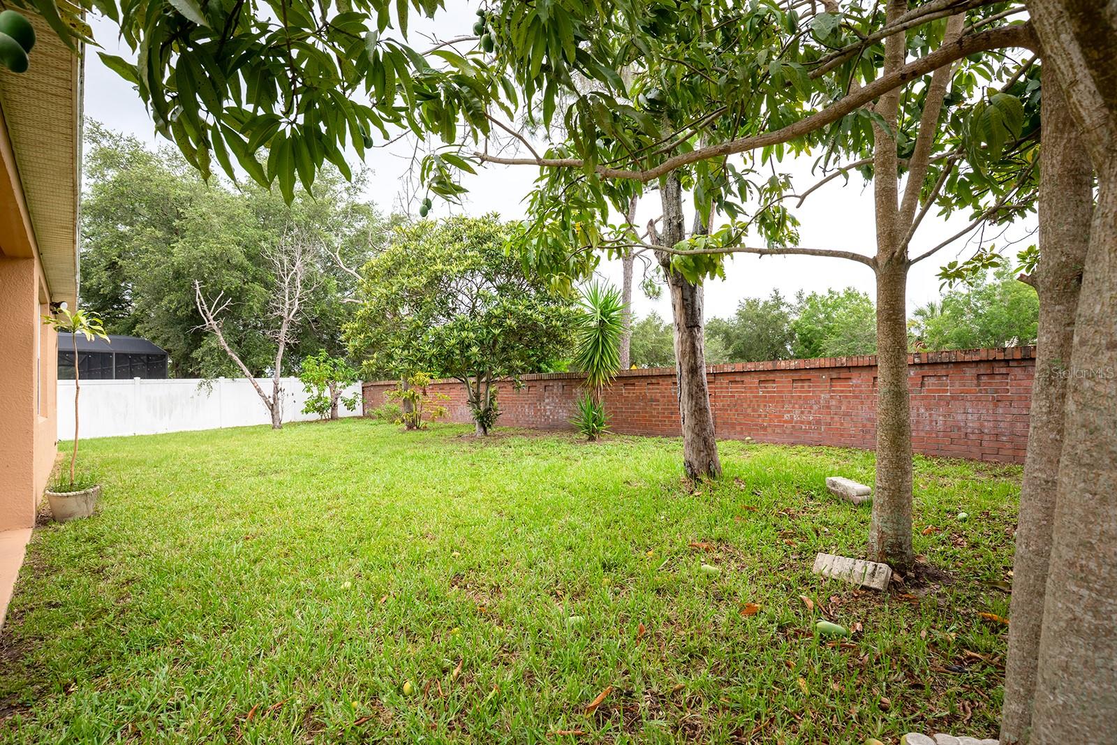 1456 SUN MEADOW DR