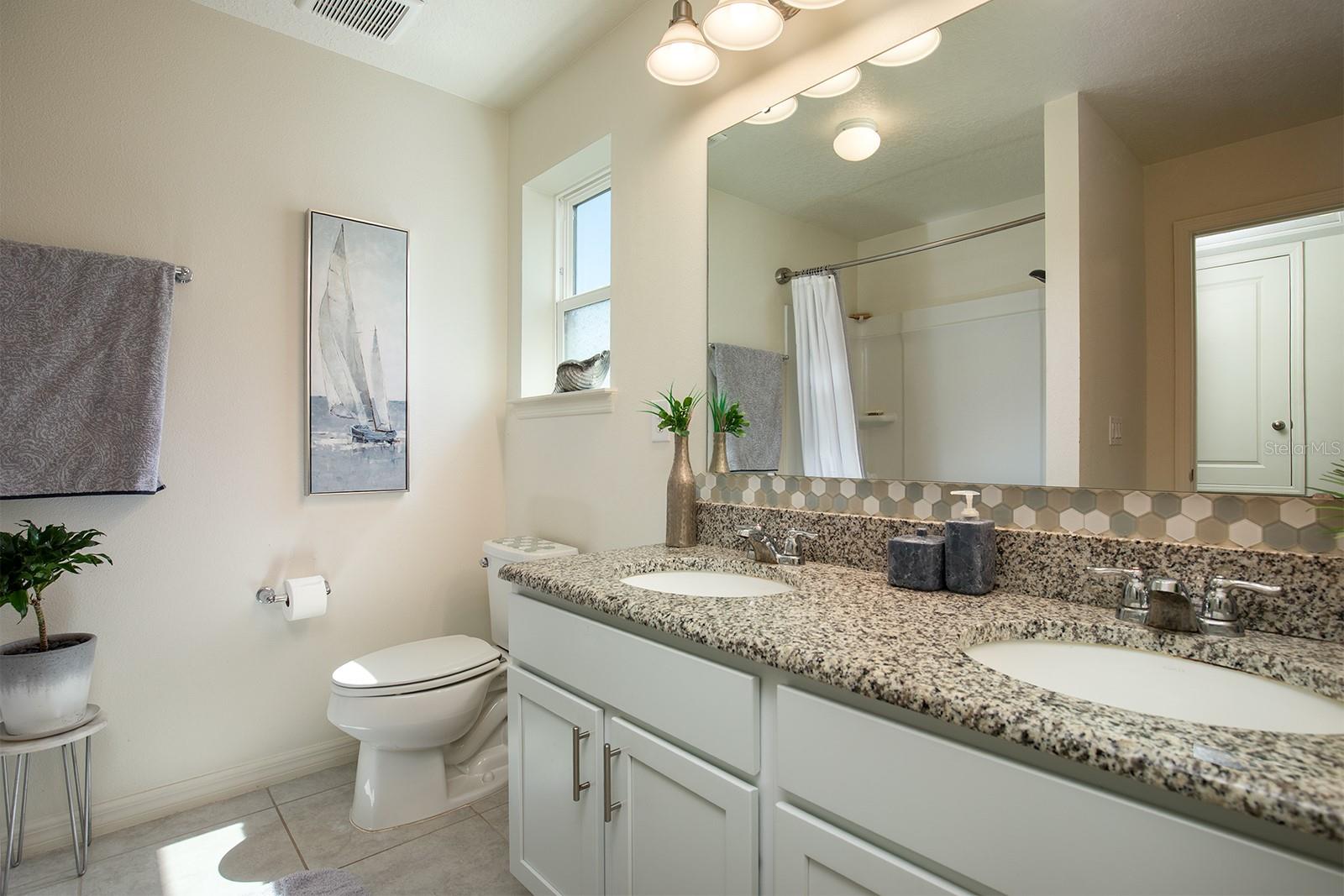 13757 BRESSLER ALY