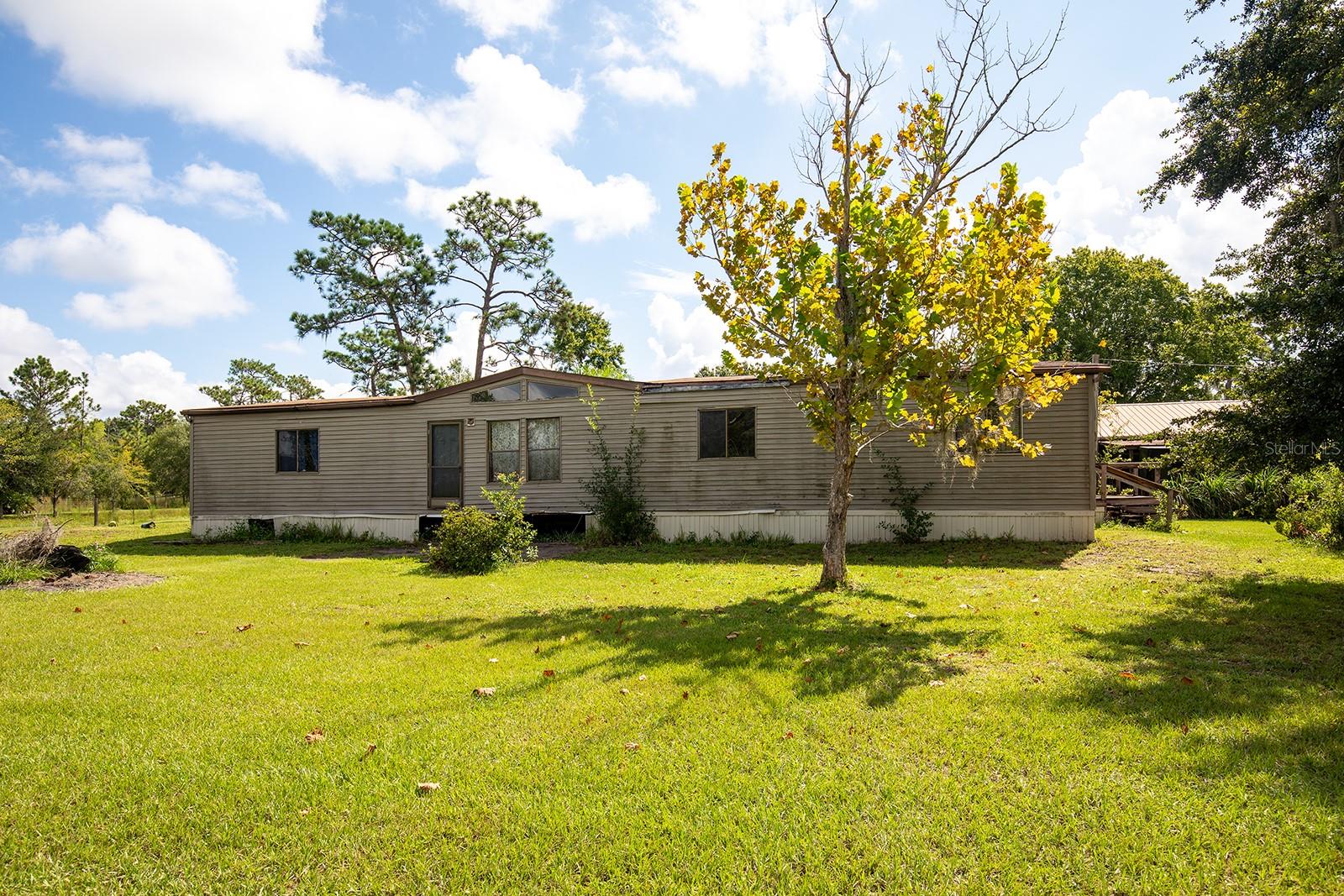 3261 LA SALLE AVE