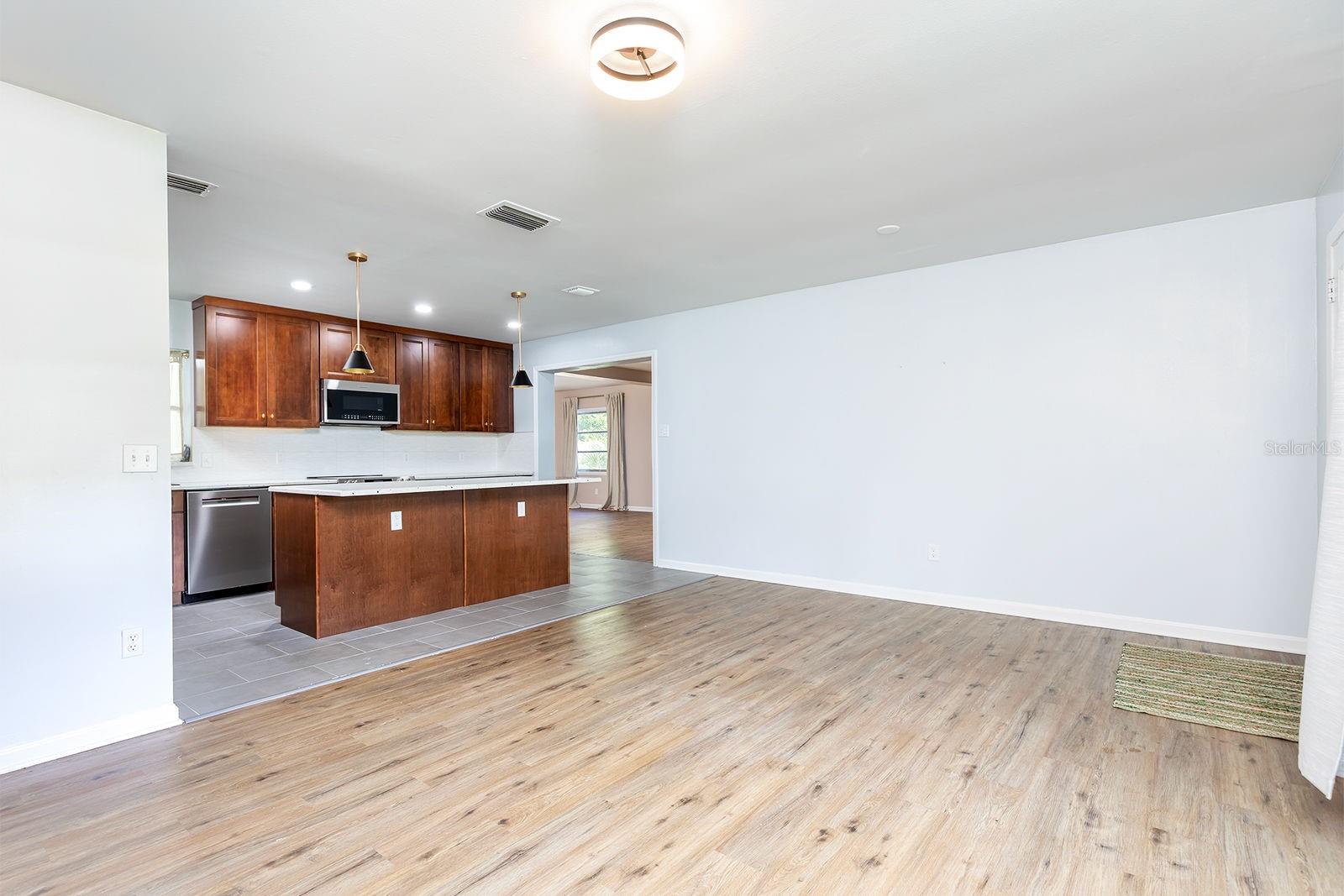 731 BUCHER RD