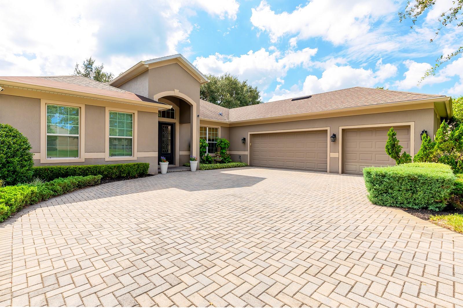 2450 MISTY COVE CIR