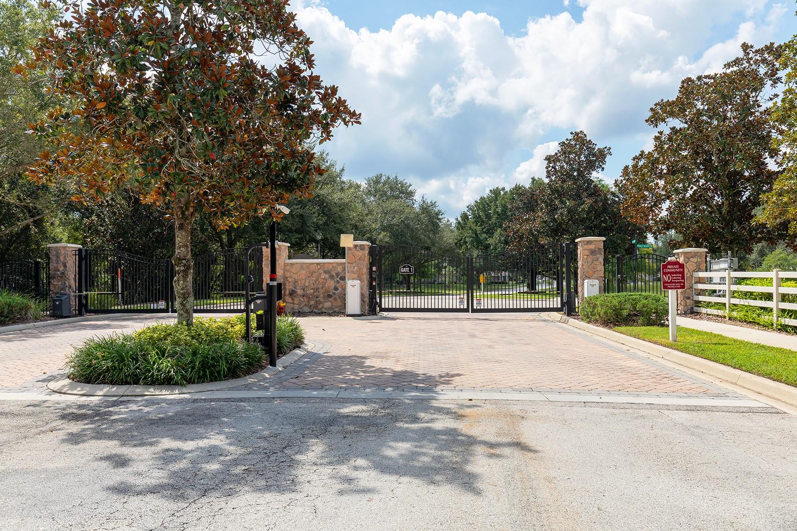 2450 MISTY COVE CIR