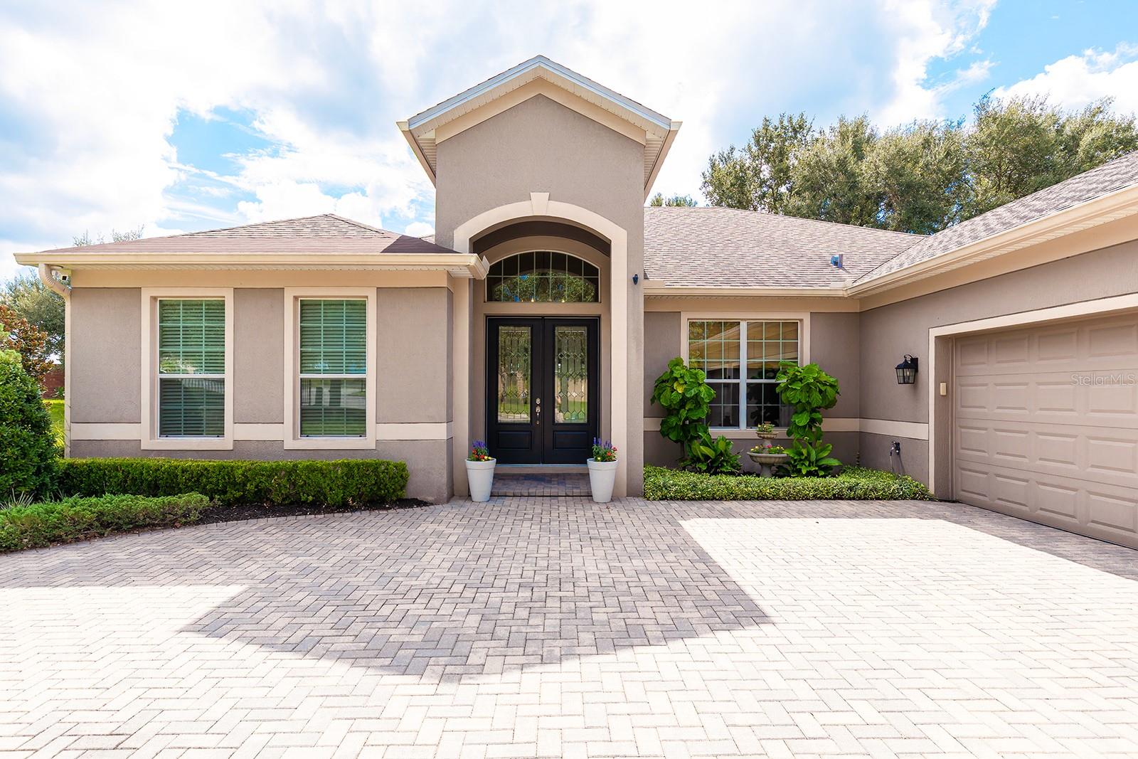 2450 MISTY COVE CIR