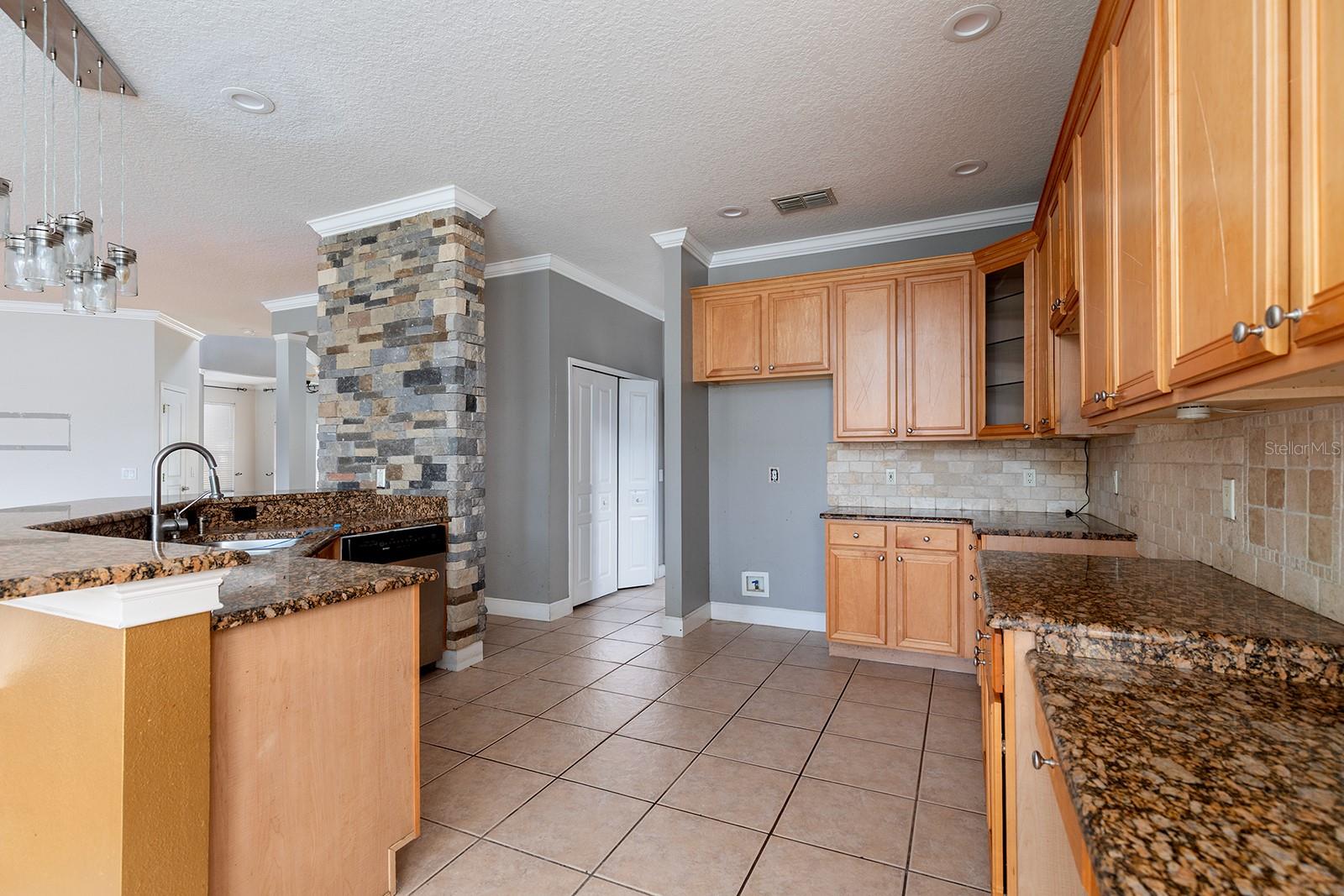 13138 PALOMA DR