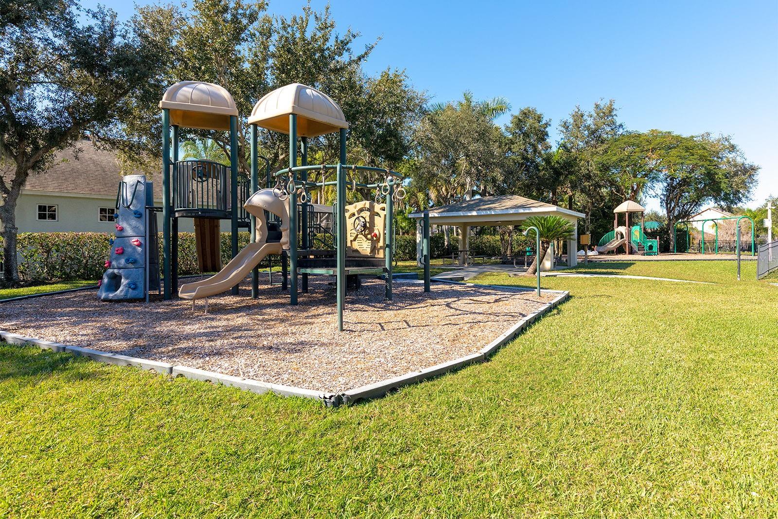 6368 SEDONA LEAF CT