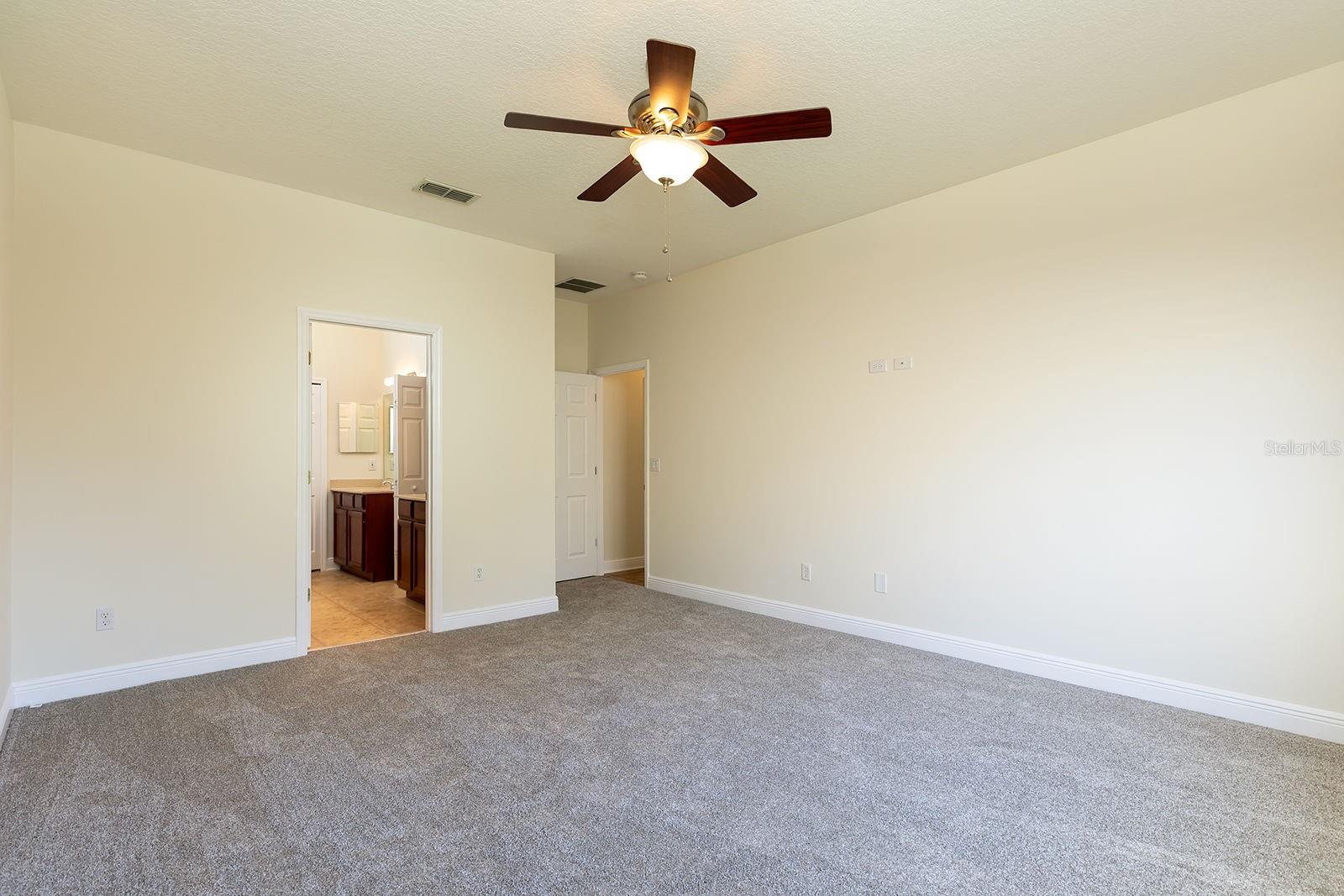 6368 SEDONA LEAF CT
