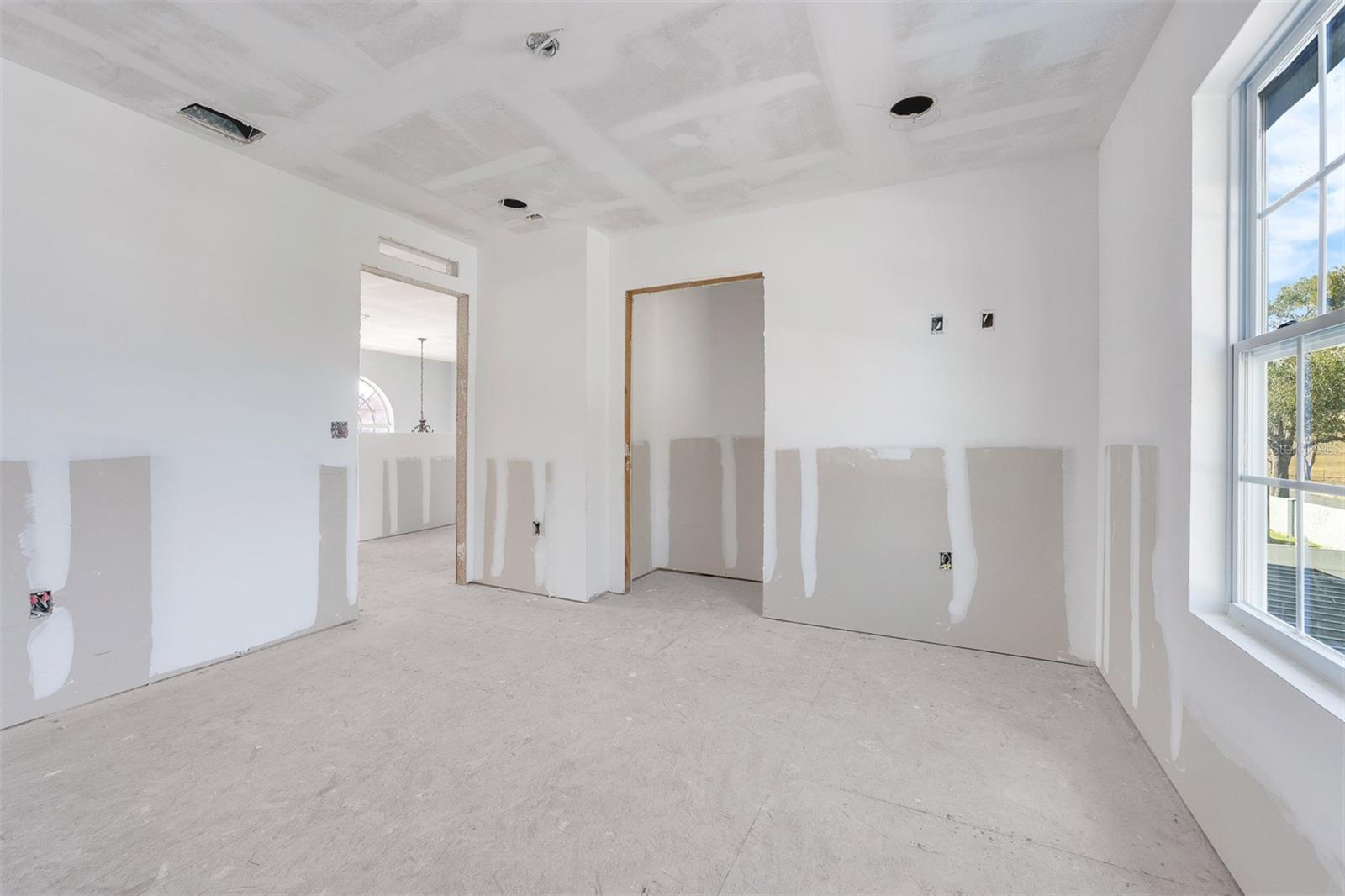 2960 WHITE MAGNOLIA LOOP