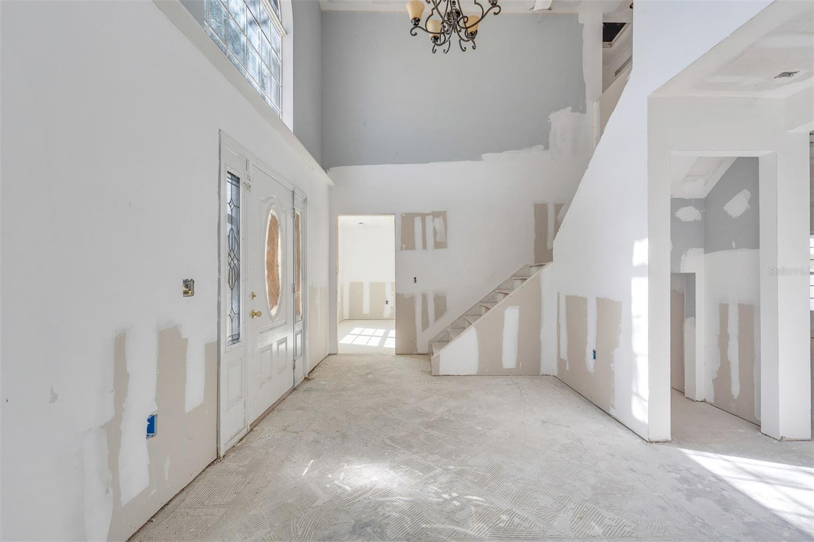 2960 WHITE MAGNOLIA LOOP