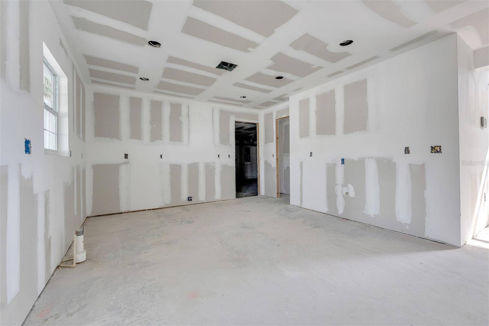 2960 WHITE MAGNOLIA LOOP