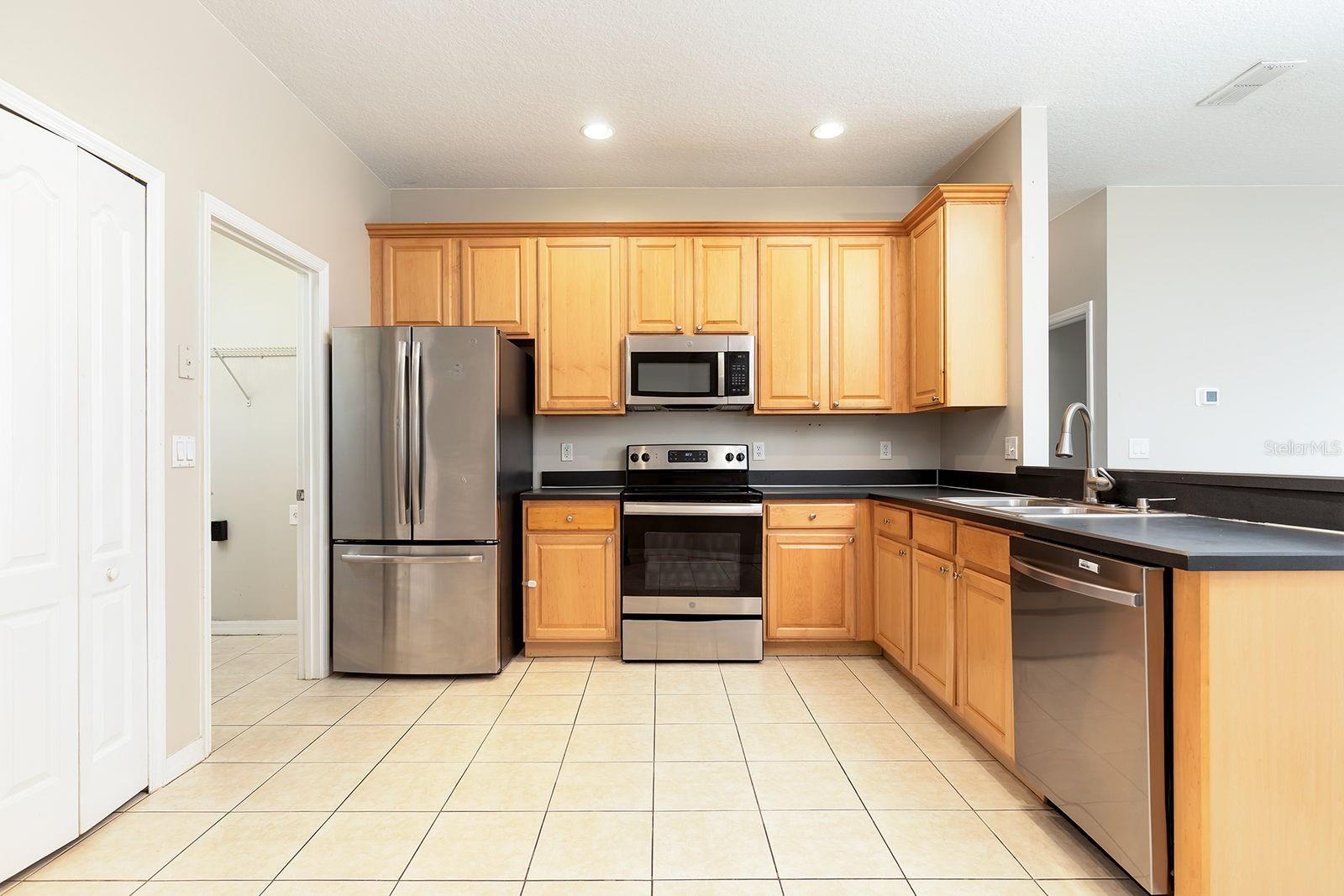 5255 SHALE RIDGE TRL