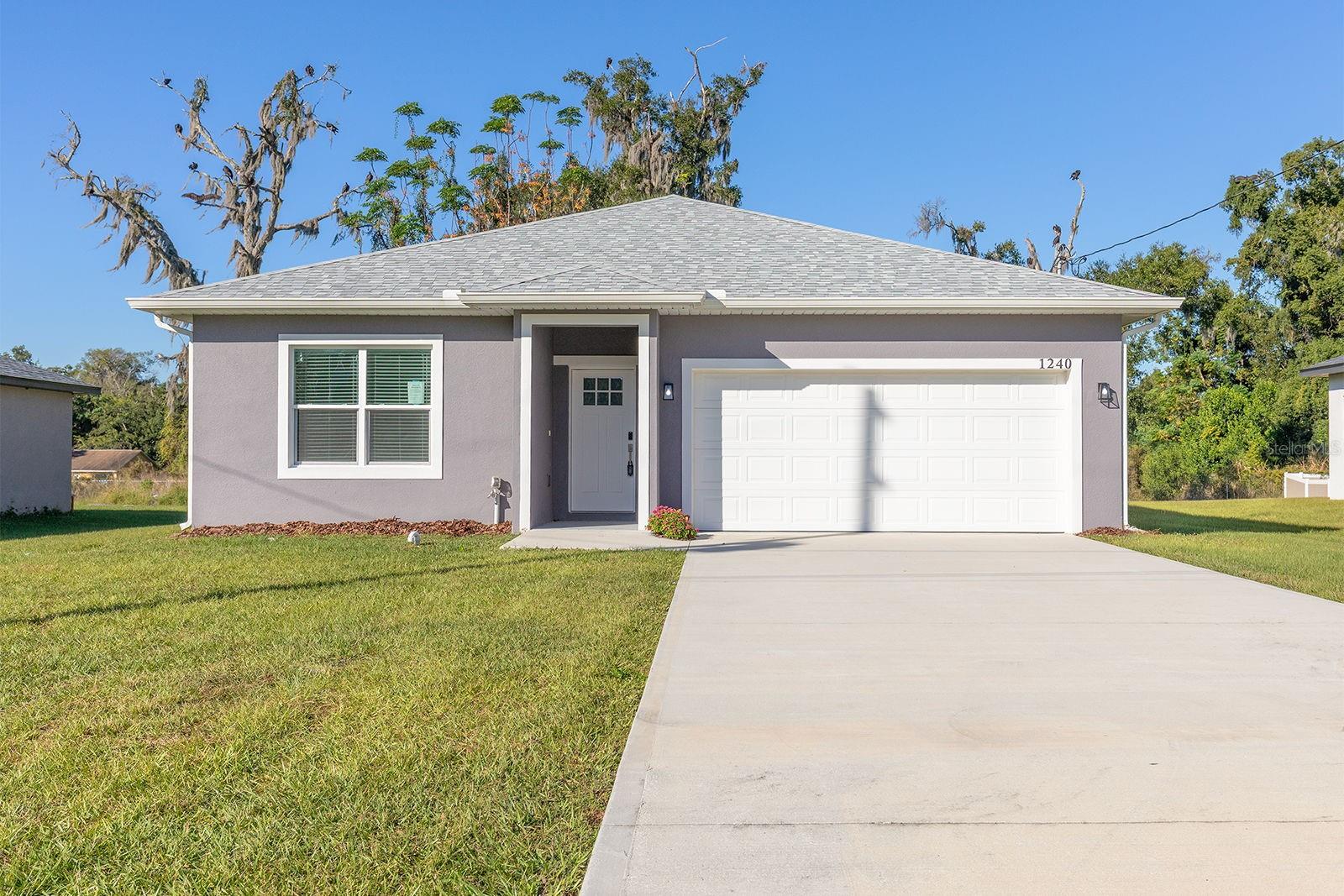 1240 S HIGHLAND AVE