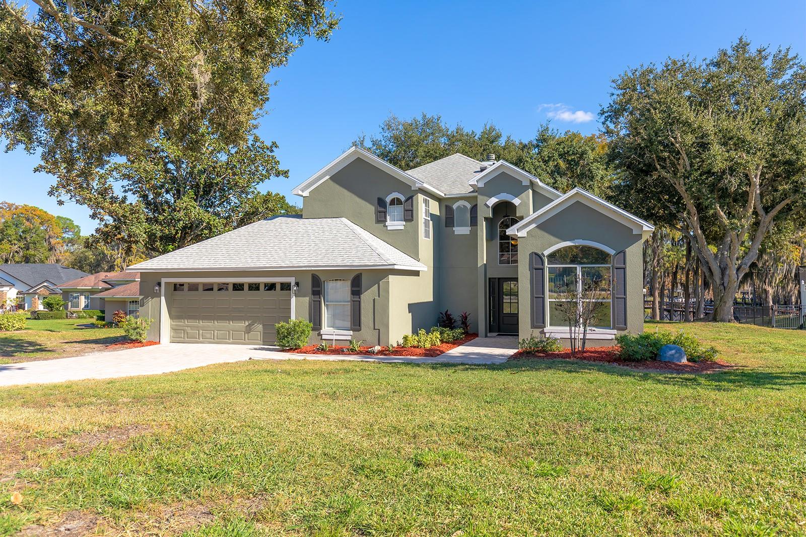 11021 VERSAILLES BLVD