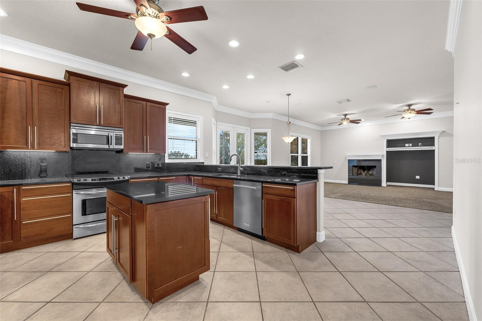 1698 TAYLOR RIDGE LOOP