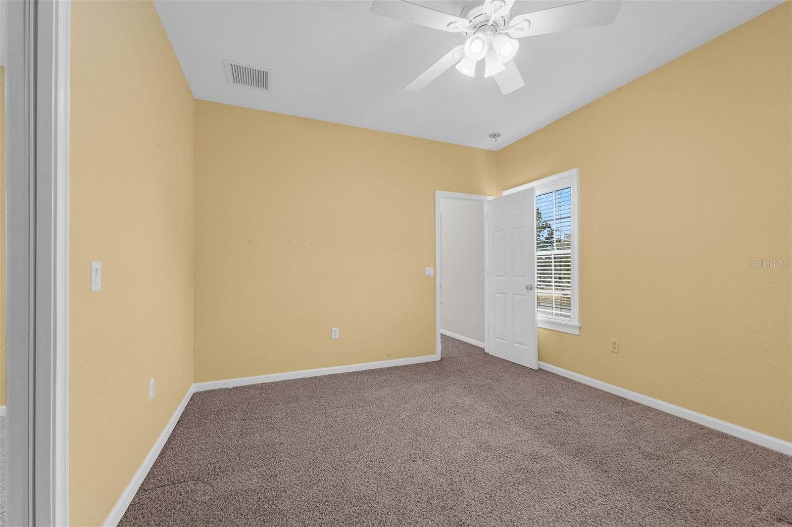 1698 TAYLOR RIDGE LOOP