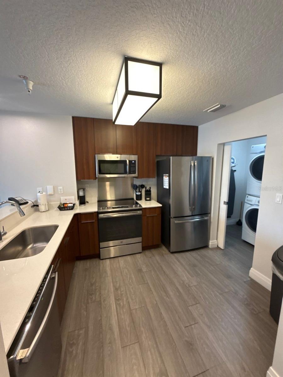 14501 GROVE RESORT AVE #2604